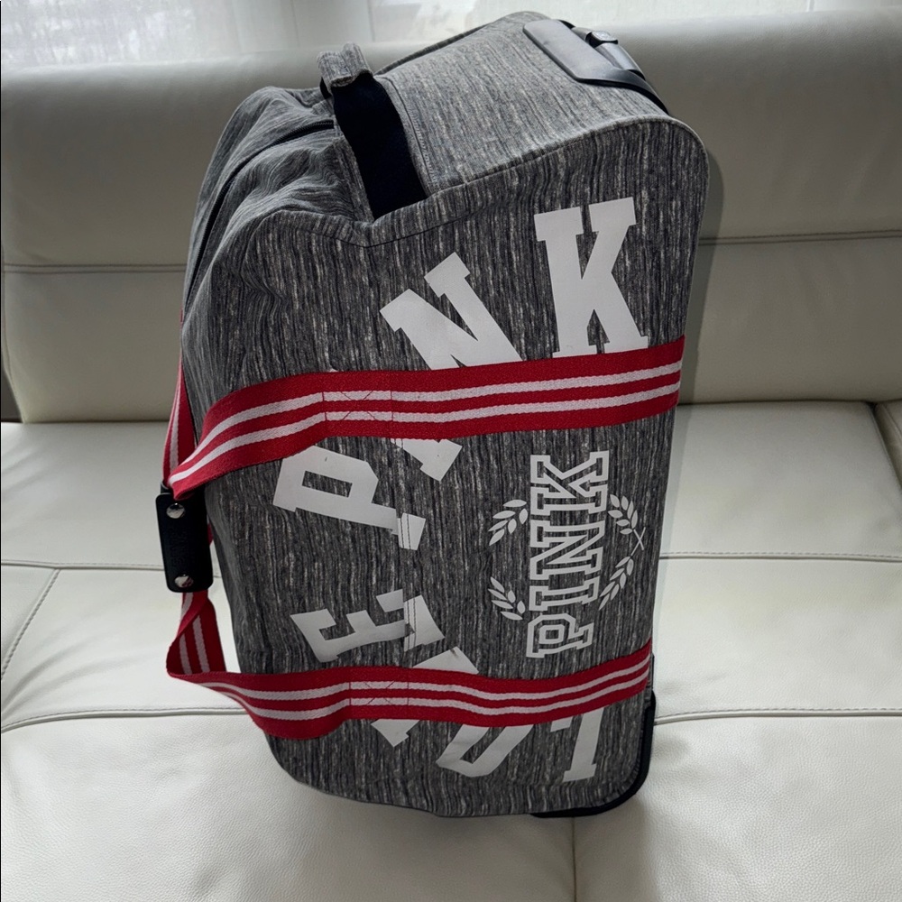 PINK Victoria's Secret Gray Duffel Rolling Bag - Picture 5 of 17